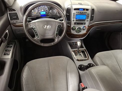 Used 2012 Hyundai Santa Fe SE AWD/4WD image 2
