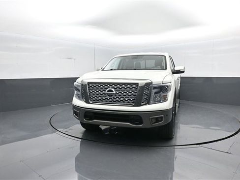 Used 2019 Nissan Titan Platinum Reserve w/ Platinum Utility Package image 3