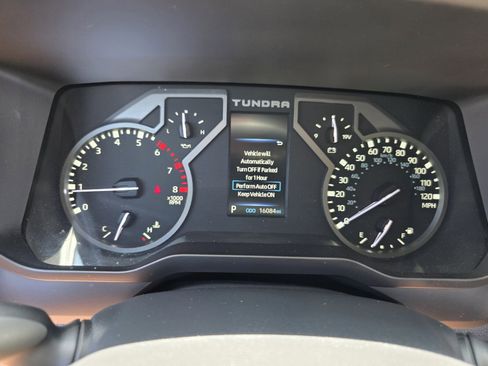 Used 2024 Toyota Tundra SR5 w/ SR5 Premium Package AWD/4WD image 29