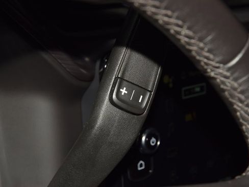 Used 2024 GMC Sierra 3500 Denali Ultimate image 44