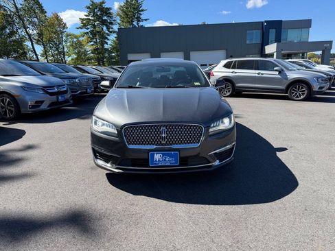 Used 2017 Lincoln MKZ Select w/ Select Plus Package AWD/4WD image 3