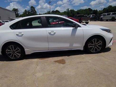 Used 2023 Kia Forte GT-Line w/ GT-Line Technology Package FWD image 9