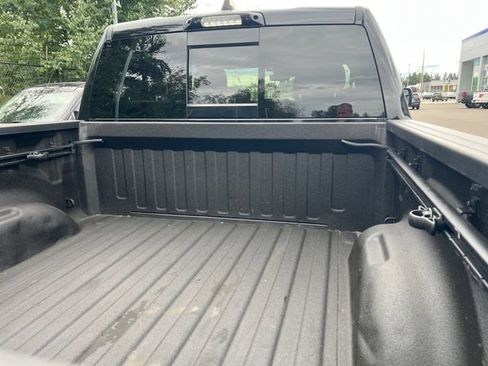 Used 2022 RAM 1500 Limited AWD/4WD image 22