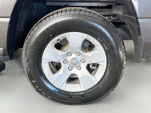 Used 2019 RAM 1500 Big Horn image 37