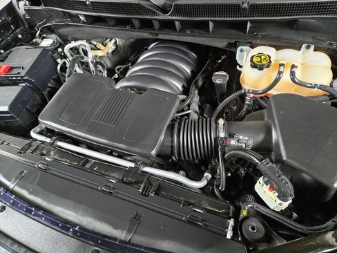 Used 2023 Cadillac Escalade Luxury image 25