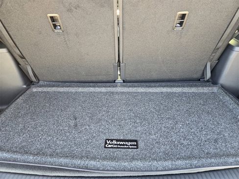 New 2026 Volkswagen Atlas SEL Premium R-Line image 25