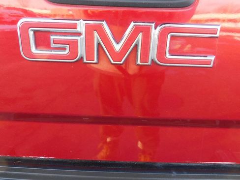 Used 2018 GMC Sierra 2500 Denali w/ Duramax Plus Package image 21