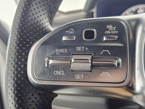 Used 2024 Mercedes-Benz G 550 image 27