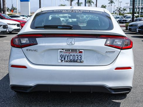 Used 2025 Honda Civic Sport image 6