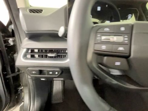 Used 2025 Kia K4 EX FWD image 27