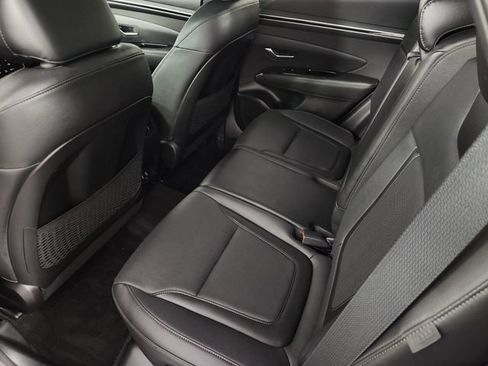 Certified 2024 Hyundai Tucson Limited AWD/4WD image 17