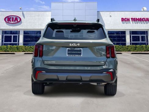 Certified 2024 Kia Sorento SX Prestige w/ Olive Brown Leather Package AWD/4WD image 5