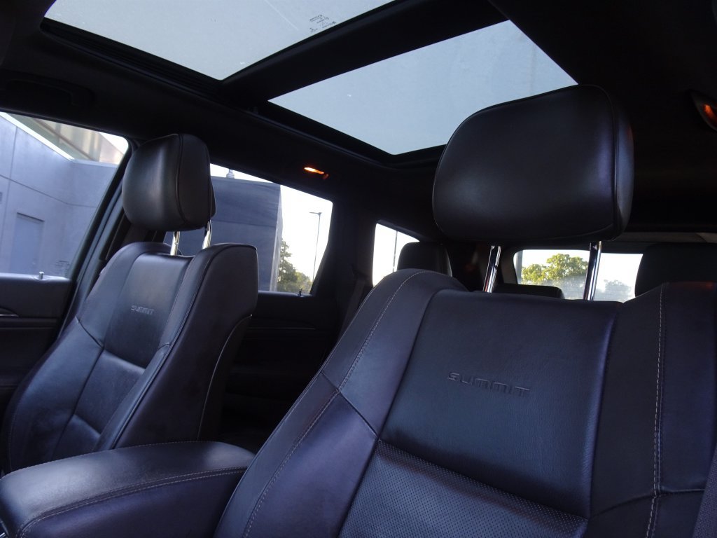 Used 2014 Jeep Grand Cherokee Summit AWD/4WD image 11