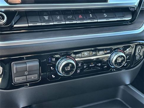 New 2026 GMC Sierra 2500 SLT image 19