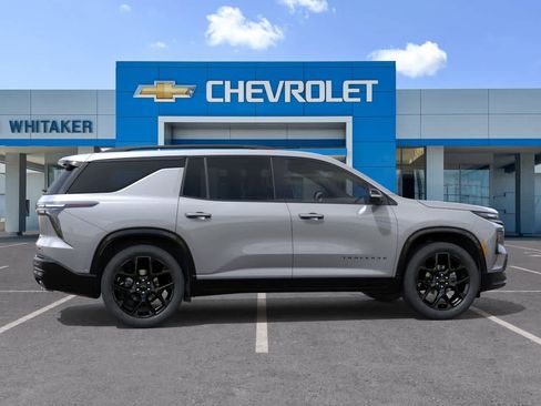 New 2026 Chevrolet Traverse RS image 5