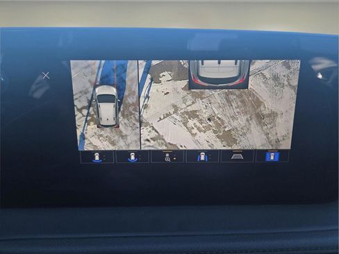 Used 2026 Buick Encore GX Avenir w/ Avenir Technology Package image 57