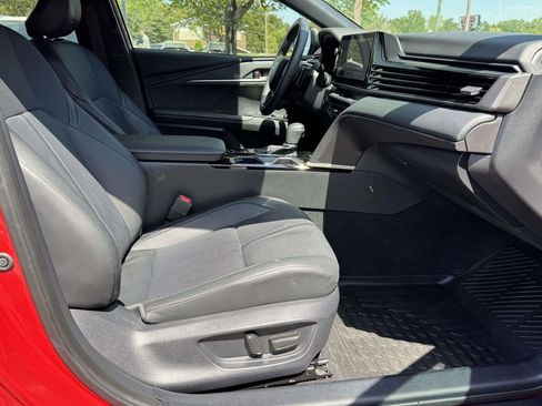 Used 2025 Toyota Camry XSE FWD image 14