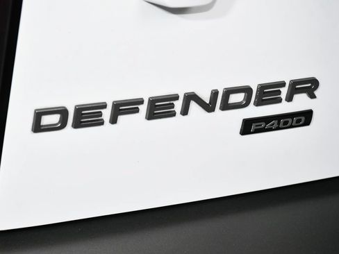Used 2022 Land Rover Defender 90 X-Dynamic HSE AWD/4WD image 91