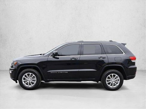 Used 2021 Jeep Grand Cherokee Laredo AWD/4WD image 9