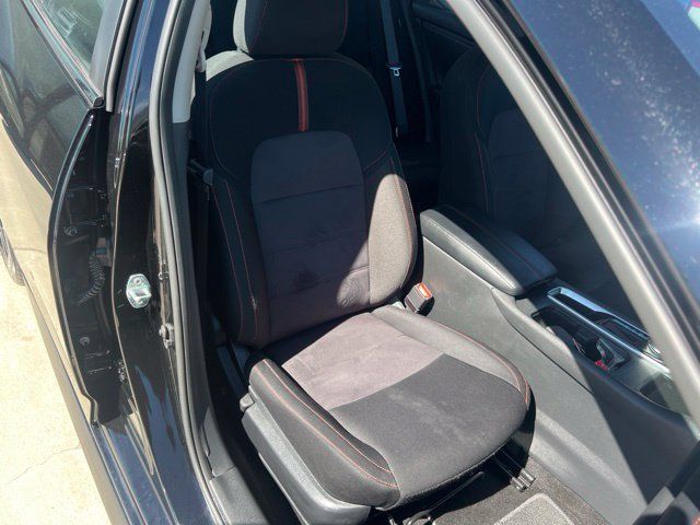 Used 2025 Nissan Sentra SR FWD image 24