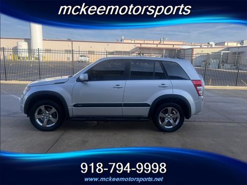 Used 2012 Suzuki Grand Vitara 2WD image 2