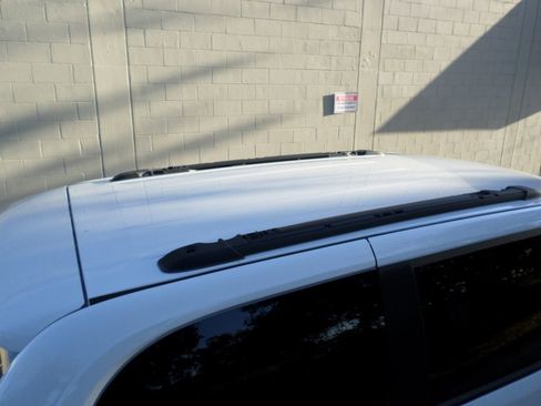 Used 2012 Dodge Grand Caravan SXT image 8