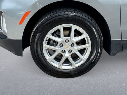 Used 2024 Chevrolet Equinox LT AWD/4WD image 18