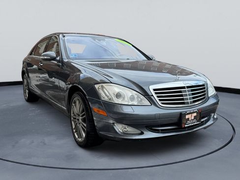 Used 2009 Mercedes-Benz S 550 4MATIC image 12