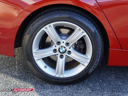 Used 2017 BMW 330i xDrive 330i xDrive Sport Wagon 4D image 11