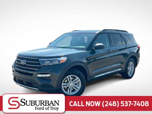 Used 2024 Ford Explorer XLT w/ Equipment Group 202A AWD/4WD image 1