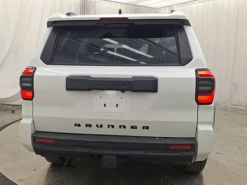 Certified 2025 Toyota 4Runner SR5 image 2