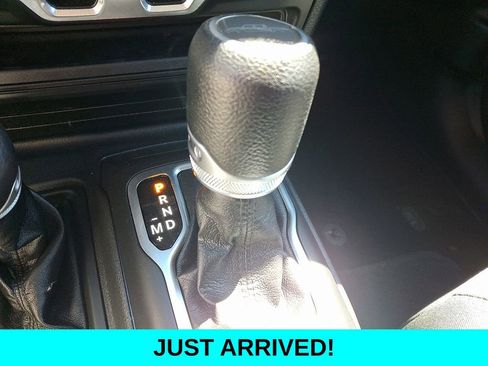 Used 2022 Jeep Gladiator Sport AWD/4WD image 14