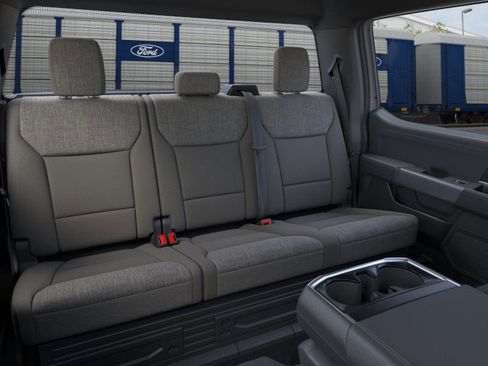 New 2026 Ford F150 XLT w/ XLT Chrome Appearance Package image 11