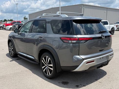 Used 2023 Nissan Pathfinder Platinum AWD/4WD image 21