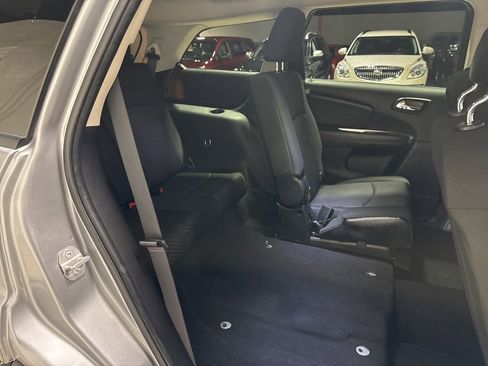 Used 2017 Dodge Journey Crossroad image 36