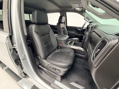 Certified 2022 Chevrolet Silverado 1500 LTZ w/ LTZ Convenience Package II AWD/4WD image 30