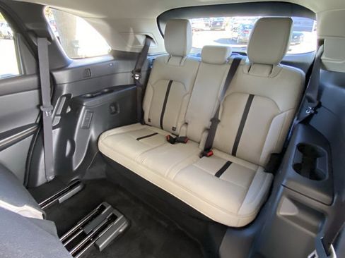 New 2026 MAZDA CX-90 3.3 Turbo w/ Preferred Package AWD/4WD image 37