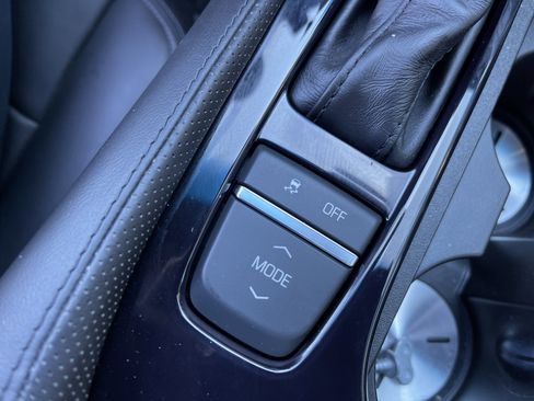 Used 2019 Cadillac CTS Luxury image 38