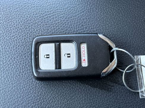 Used 2017 Honda Fit EX-L image 32