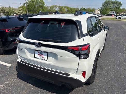 Certified 2025 Subaru Forester AWD/4WD image 3