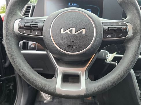 Used 2024 Kia Sportage LX AWD/4WD image 32