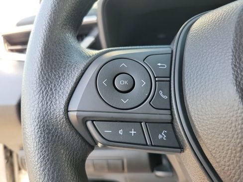 Used 2026 Toyota Corolla LE FWD image 15