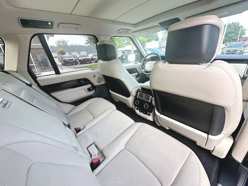 Used 2018 Land Rover Range Rover HSE AWD/4WD image 35