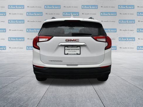 Used 2023 GMC Terrain SLE w/ Driver Convenience Package FWD image 7