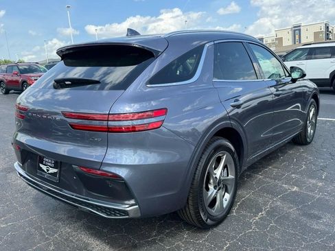 Used 2026 Genesis GV70 2.5T Select AWD/4WD image 3