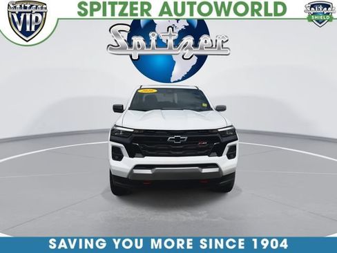 Used 2026 Chevrolet Colorado Z71 w/ Technology Package AWD/4WD image 3