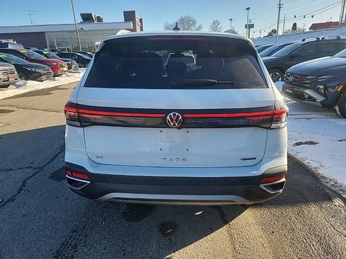 New 2026 Volkswagen Taos SE AWD/4WD image 6