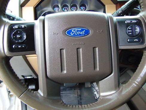 Used 2011 Ford F250 Lariat w/ Lariat Ultimate Pkg image 20