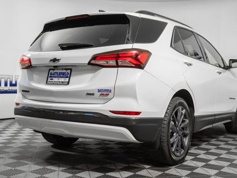 Used 2022 Chevrolet Equinox RS w/ LPO, Floor Liner Package image 6