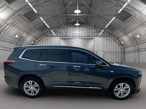 Used 2021 Cadillac XT6 Luxury FWD image 8